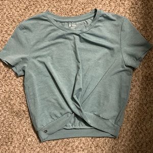 Buffbunny knotty crop top